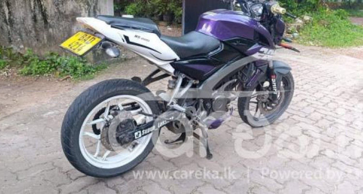 BAJAJ PULSAR NS200 2013