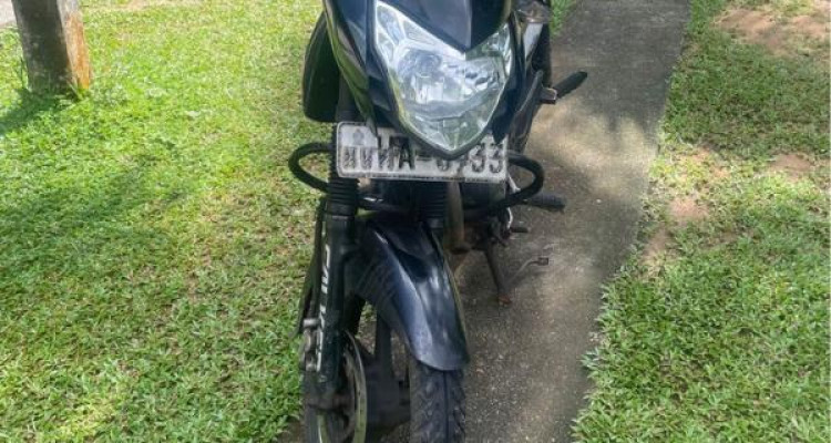 BAJAJ PULSAR 135 2010