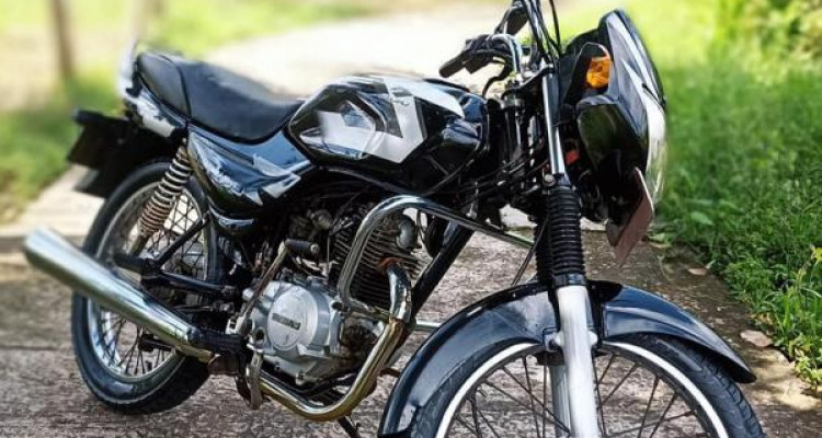 BAJAJ CT100 2005
