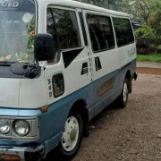 NISSAN CARAVAN 1984