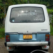 NISSAN CARAVAN 1984