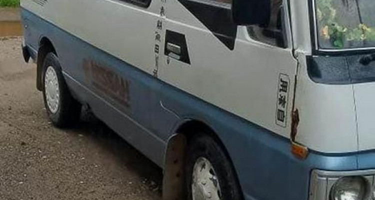 NISSAN CARAVAN 1984