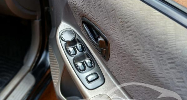 HYUNDAI ACCENT 2000