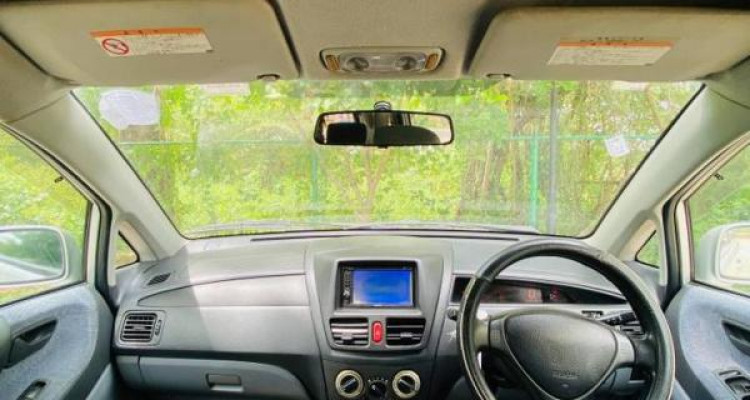 SUZUKI AERIO 2003