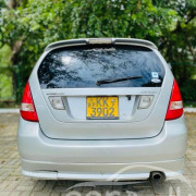 SUZUKI AERIO 2003