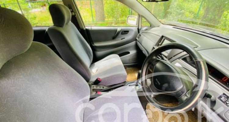 SUZUKI AERIO 2003