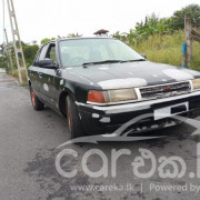 MAZDA FAMILIA 1992