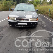 MAZDA FAMILIA 1992