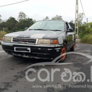 MAZDA FAMILIA 1992