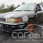 MAZDA FAMILIA 1992