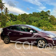 TOYOTA PRIUS 2015
