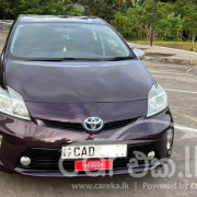 TOYOTA PRIUS 2015