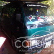NISSAN CARAVAN 1995