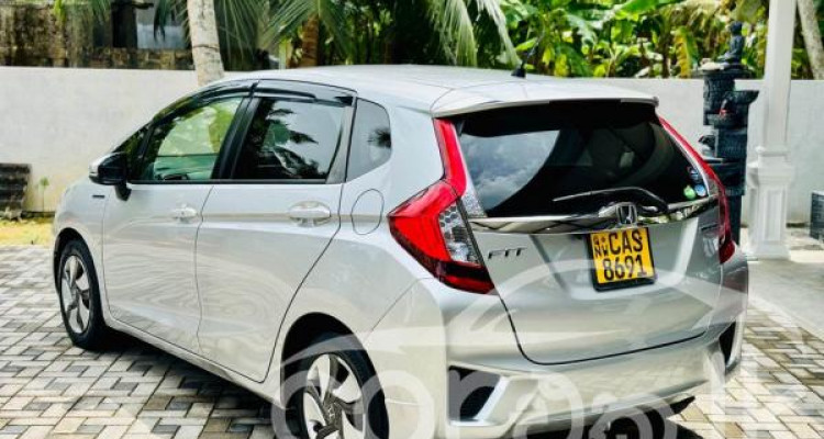 HONDA FIT GP5 2014