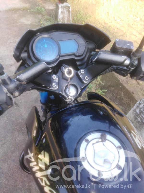 BAJAJ PULSAR 135 2012