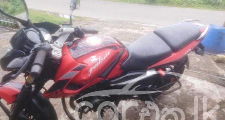 BAJAJ PULSAR 135