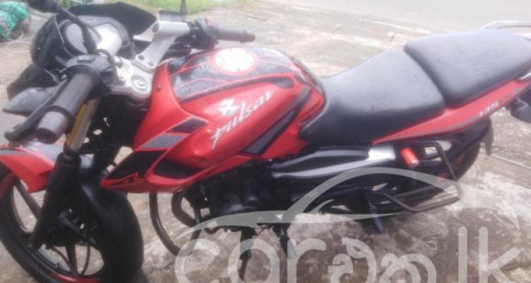 BAJAJ PULSAR 135