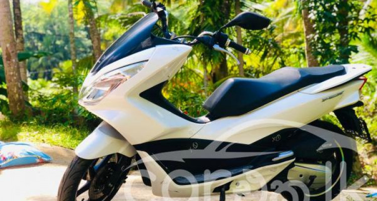 HONDA PCX 2018