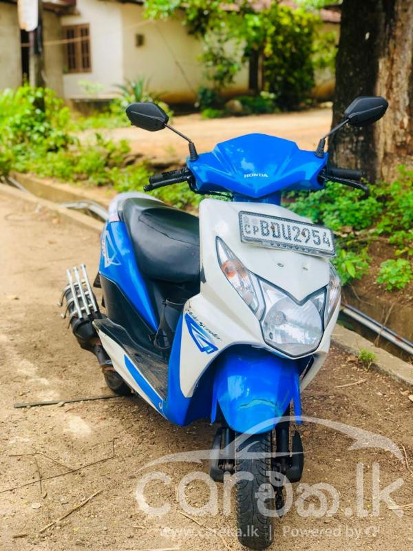 HONDA DIO 2017