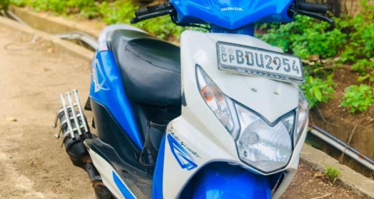 HONDA DIO 2017