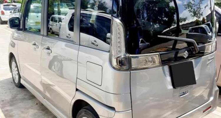 SUZUKI SPACIA 2017