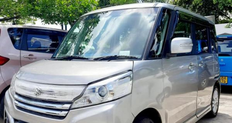 SUZUKI SPACIA 2017