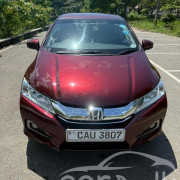HONDA GRACE 2015