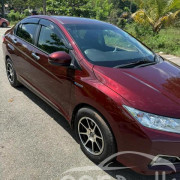 HONDA GRACE 2015