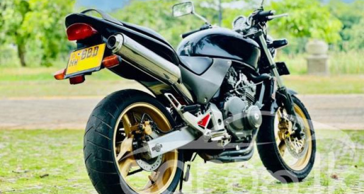 HONDA HORNET 2016