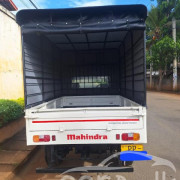 MAHINDRA BOLERO 2010