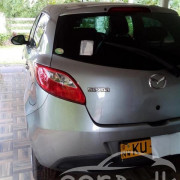 MAZDA DEMIO 2010