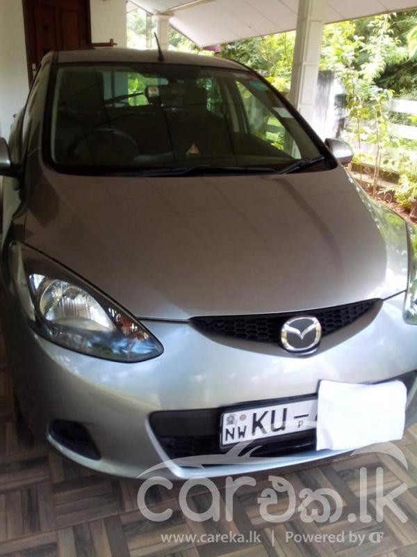 MAZDA DEMIO 2010