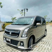 SUZUKI WAGON R STINGRAY 2017