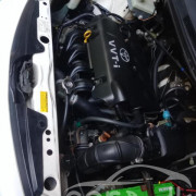 TOYOTA IST 2005