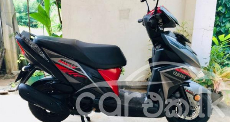 YAMAHA RAY 2019