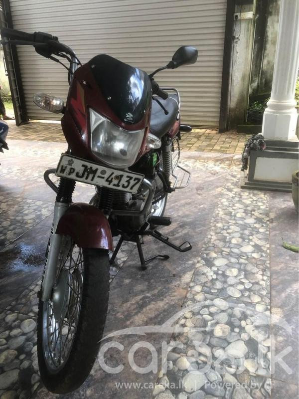 BAJAJ CALIBER 2004
