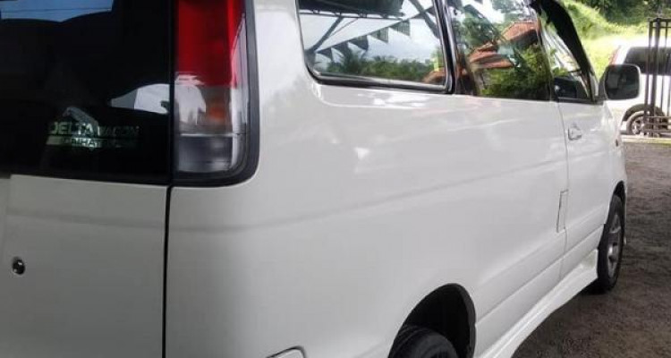 TOYOTA NOAH KR42 1999