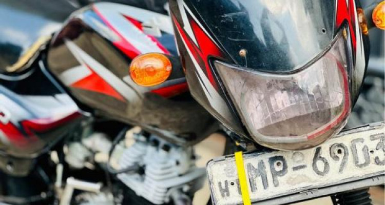 BAJAJ CT100 2005