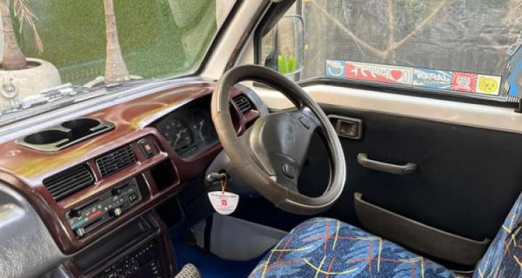 DAIHATSU HIJET 2001