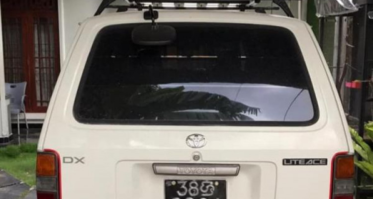 TOYOTA LITEACE CM20 1982