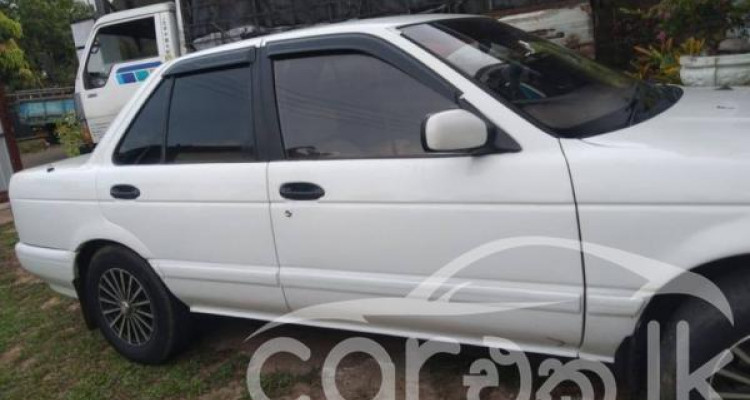 NISSAN SUNNY B13 1992