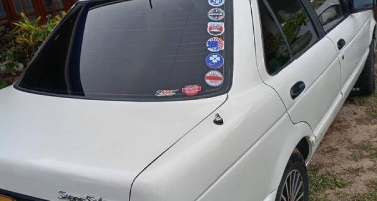 NISSAN SUNNY B13 1992