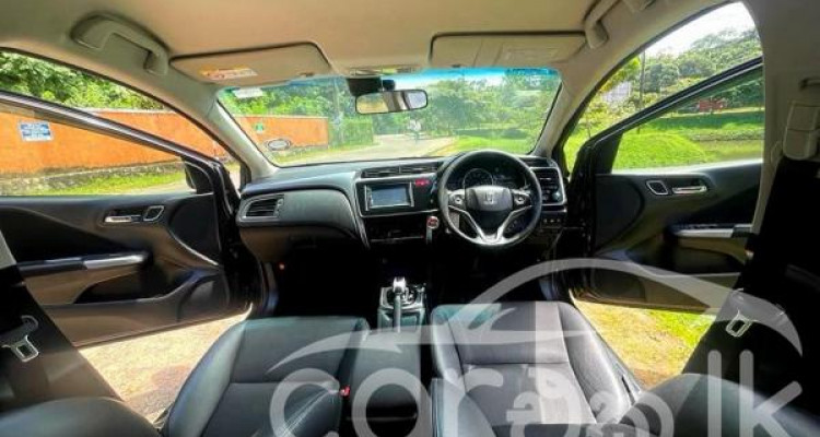 HONDA GRACE 2015