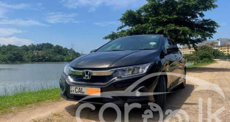 HONDA GRACE 2015