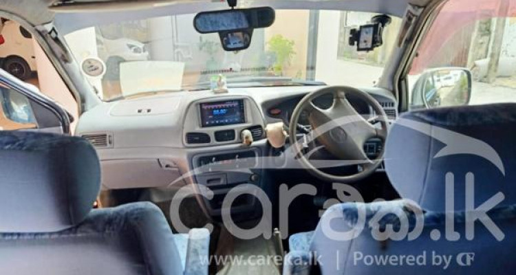 TOYOTA NOAH CR42 1999