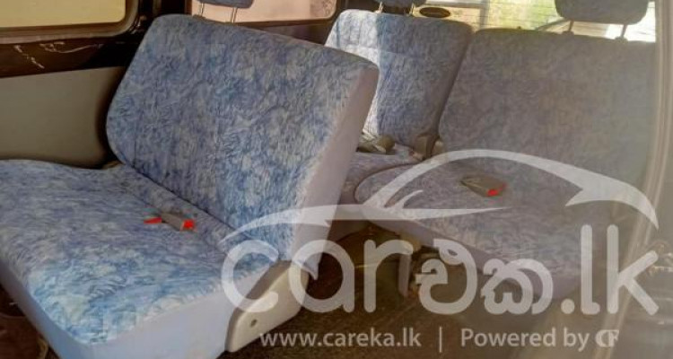 TOYOTA NOAH CR42 1999