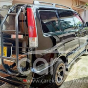TOYOTA NOAH CR42 1999