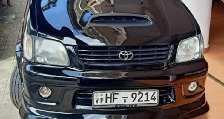 TOYOTA NOAH CR42 1999