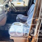 TOYOTA NOAH CR42 1999