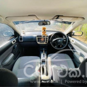HONDA CIVIC ES8 2000